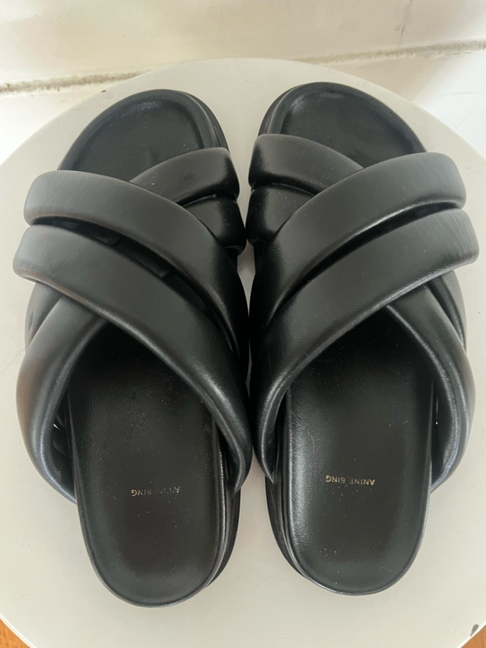 ANINE BING - Lizzie Black Puffy Black Lambskin Slide EU 39 US 8